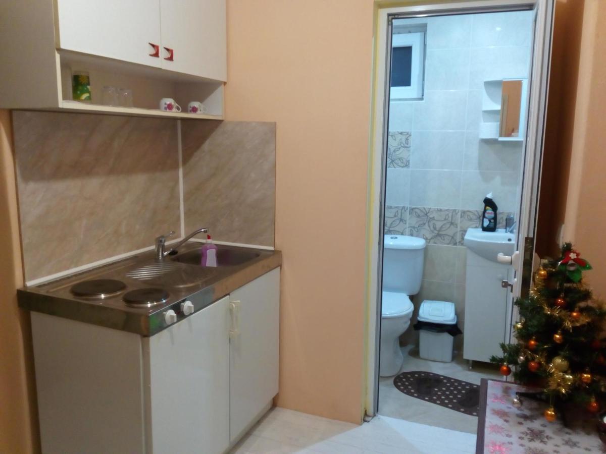 Guest House Emiliya Ovchartsi  Exterior photo